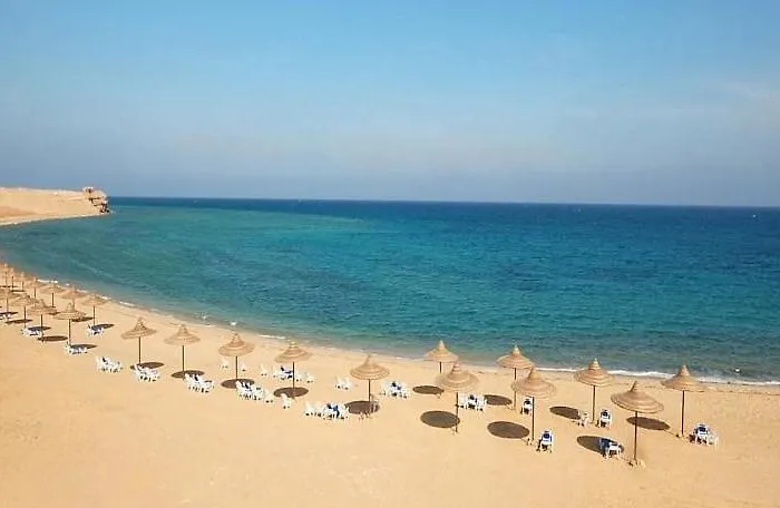 Apartment Cozy Near Pools & With Balcony Ain Sukhna